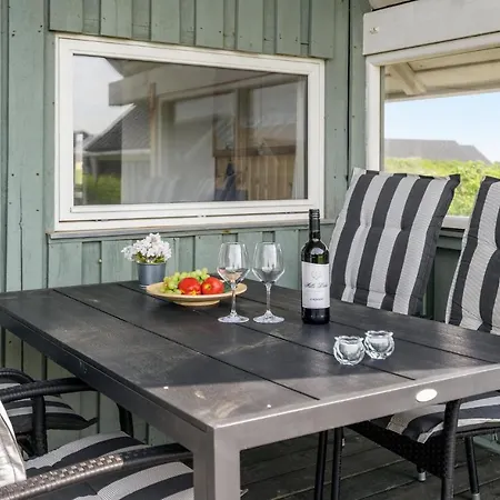 Gorgeous In Hjorring With House Sea View Holiday home Lonstrup