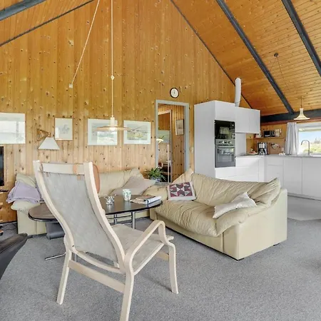 Holiday home Gorgeous In Hjorring With House Sea View Lonstrup
