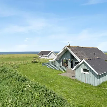 Holiday home Gorgeous In Hjorring With House Sea View Lonstrup