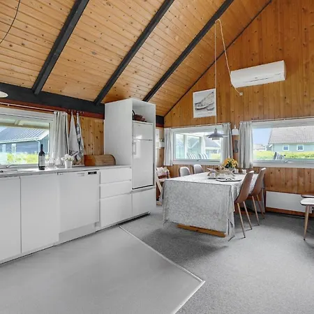 Holiday home Gorgeous In Hjorring With House Sea View *